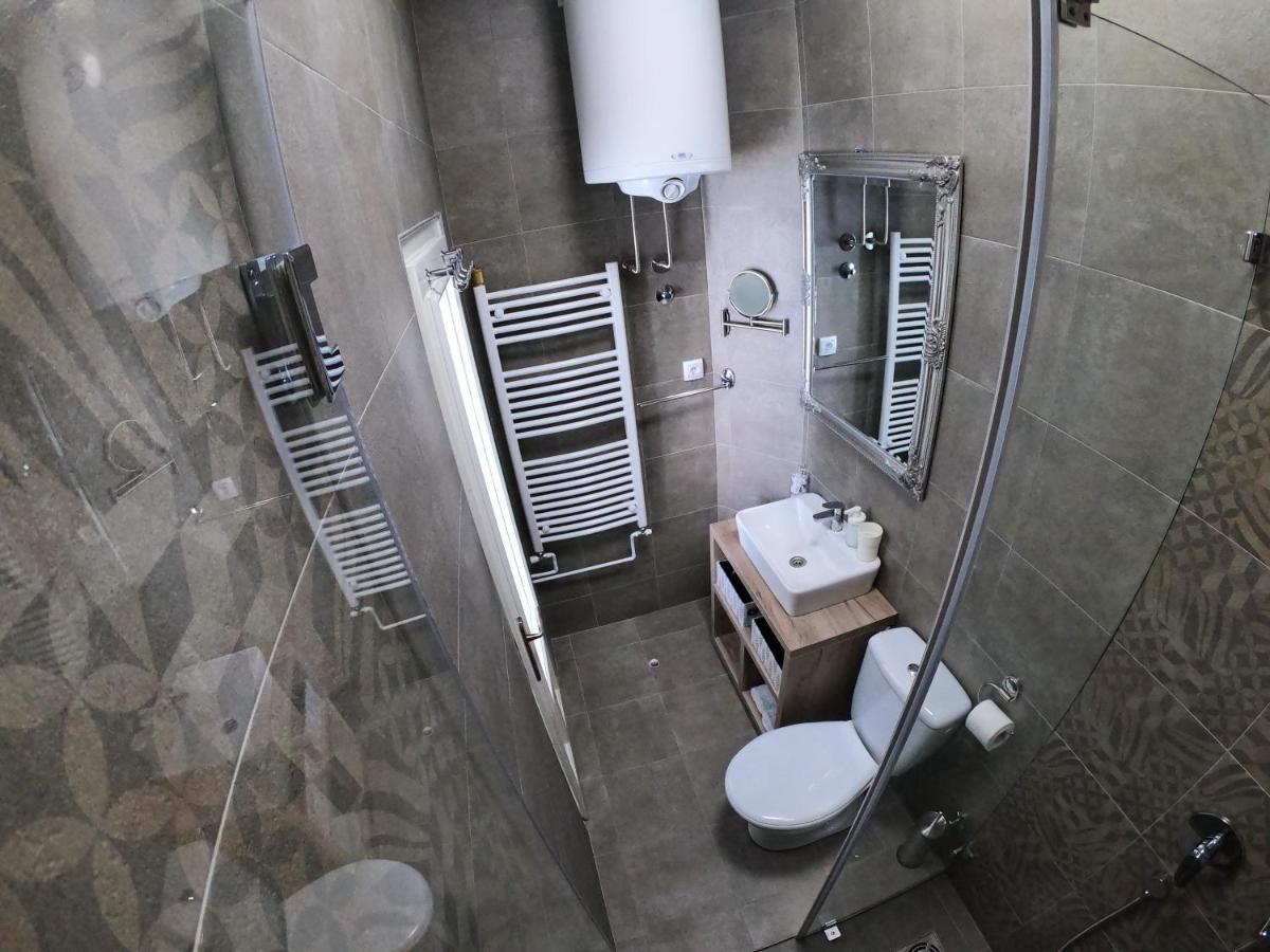 Spring Rustik Apartment ชาชาค ภายนอก รูปภาพ